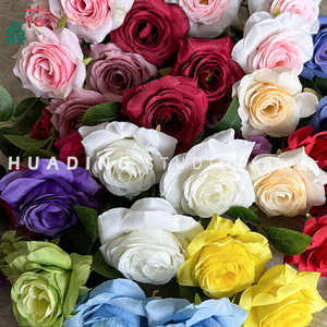 Rosas Artificiales de Seda de 3 Cabezas, en Capas, Realistas, para Decoración de Bodas, Estilo Moderno - Product Image 3