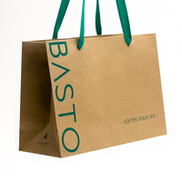 Sacs en papier personnalisés imprimés, sacs cadeaux en papier kraft de luxe avec poignée en ruban pour sacs de shopping avec votre propre logo