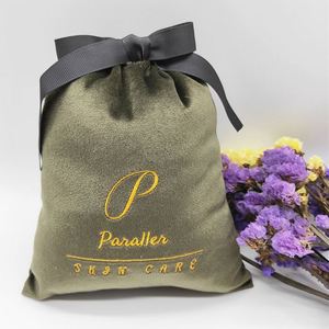 Pochette à cordon en velours néerlandais haut de gamme avec logo personnalisé, idéale pour le rangement des parfums et des rouges à lèvres - Product Image 3