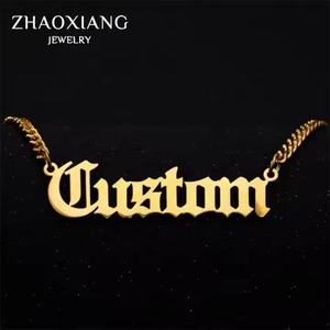 Fabricant OEM de bijoux, logo personnalisé, nom, nouveau collier pendentif personnalisé en argent plaqué or 18 carats, acier inoxydable 316 - Product Image 2