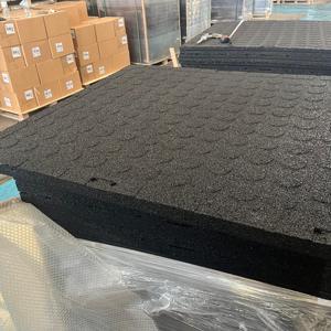 Tappetino in Gomma ad Alta Densità Resistente all'Usura per Pavimenti di Palestre e Studi di Allenamento Privati - Product Image 6