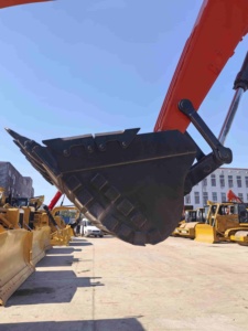 <b>Used</b> excavator Doosan DX300 excavator 30 ton excavator heavy equipment earthmoving <b>machinery</b> for sale - Product Image 3