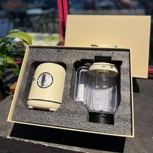 Exprimidor Doméstico S-M-E-G, Licuadora Portátil Multifuncional Totalmente Automática, 180W, 600-800ml, Reducción de Ruido Silenciosa, Plástico - Product Image 3