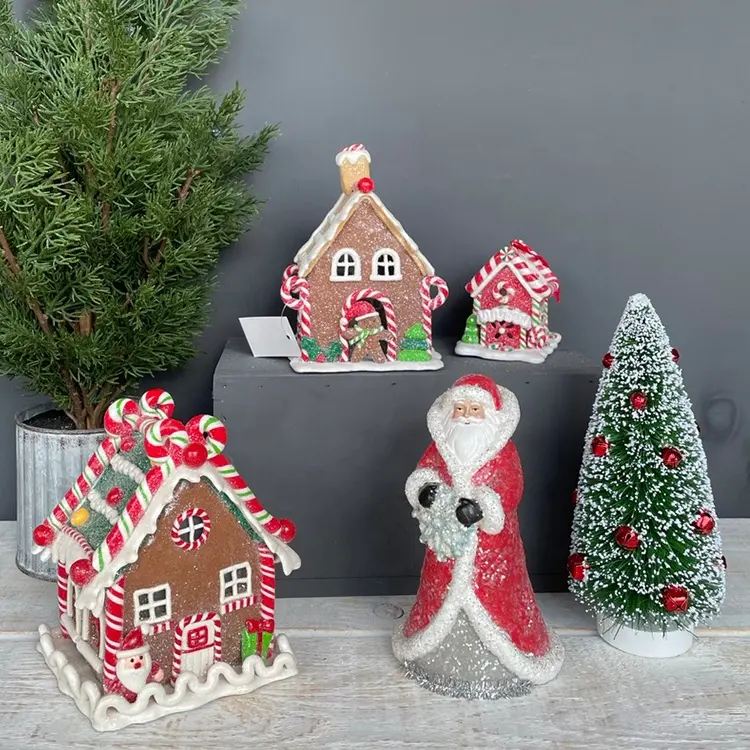 Vendita calda Indoor Desktop Mini Display decorazioni natalizie decorazioni per la casa di pan di zenzero con luce a LED