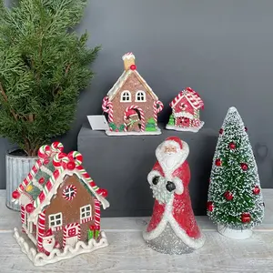 Hot Sale Indoor Desktop Mini Display Christmas Decor Gingerbread House Decorations With LED Light