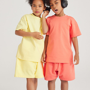 Camisetas Lisas al por Mayor de Alta Calidad, Estilo Oversize, 305 g/m², Ropa Urbana para Adultos y Niños, Camisetas Holgadas de Algodón Grueso - Product Image 1