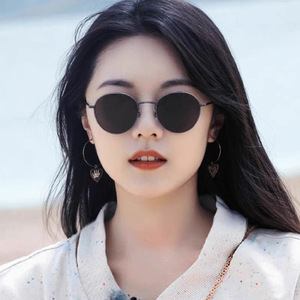 Gafas de sol redondas estilo Nini con montura completa UV400 Retro Unisex Protección solar para adultos - Product Image 3