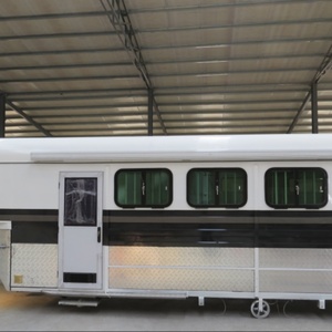 รถพ่วงม้าอลูมิเนียม HERUI Luxury Triple-Horse Gooseneck พร้อมที่เก็บอุปกรณ์ขี่ม้า ดีไซน์แอโรไดนามิก ได้รับการรับรองมาตรฐาน DOT สำหรับการขนส่งม้า รุ่นที่ 2 - Product Image 6