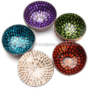 ชามเปลือกมะพร้าวเคลือบเงาแบบวาดมือจากเวียดนาม - งานฝีมือของถันชง - Product Image 2