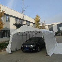 Abri de voiture instantané de luxe durable avec structure en acier, toit arqué imperméable et traité anti-UV pour stationnement extérieur