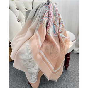 100x200cm冬の薄いカシミヤスカーフカラフルな羽柄ロングショール - Product Image 6