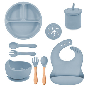 Set <span class=keywords><strong>de</strong></span> Regalo para Bebés en Oferta, Plato y Tazón con Succión para Niños Pequeños, Vaso, Babero, Cuchara, Set <span class=keywords><strong>de</strong></span> Alimentación <span class=keywords><strong>de</strong></span> Silicona para Bebés - Product Image 2