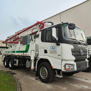 Camión Bomba de Concreto SHACMAN X3000 6X4 37M 42M de Tres Ejes, Imágenes de Camión Bomba de 5t en Venta en Sudáfrica - Product Image 3