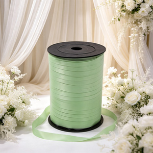 Cinta Verde Mate de 500m para Decoración de Fiestas, Verde Mate, Bolsa de 3 Piezas - Product Image 4