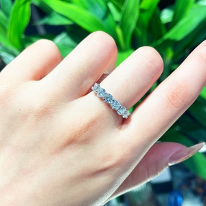 แหวนเพชรทองคำขาว 18K และ 22K เพชรเพาะเลี้ยงในห้องปฏิบัติการ สำหรับหมั้นและแต่งงาน พร้อมใบรับรอง IGI ผ่านการทดสอบเพชร - Product Image 6