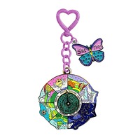 Porte-clés en métal mignon avec double pendentif en émail dur en forme de cœur, personnage d'anime, accessoire de sac mousqueton pour articles d'anime