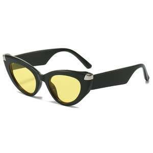 Occhiali da sole <span class=keywords><strong>Vintage</strong></span> retrò di lusso 2024 per donne con Logo personalizzato occhiali da sole con Logo trasparente verde e colore rosso - Product Image 5