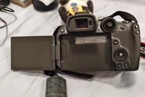 กล้อง <span class=keywords><strong>Canon</strong></span> R7 มือสอง กล้องดิจิตอล บันทึกวิดีโอ 4K กล้อง APS-C - Product Image 5