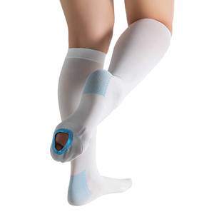 <span class=keywords><strong>Medias</strong></span> Antiembólicas Blancas hasta la Rodilla con Punta Abierta <span class=keywords><strong>de</strong></span> 15-21 mmHg con Compresión Graduada y Parte Superior No Restrictiva para Várices - Product Image 3