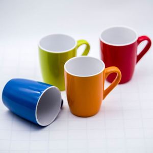 แก้วกาแฟเซรามิกสีพื้นเรียบง่ายสำหรับใช้ในบ้าน แก้วนมขายส่ง - Product Image 3