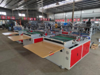 Machine à fabriquer des sacs à fermeture latérale à deux lignes