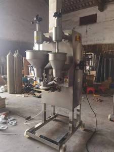 Machine automatique <span class=keywords><strong>de</strong></span> formage <span class=keywords><strong>de</strong></span> boulettes <span class=keywords><strong>de</strong></span> <span class=keywords><strong>viande</strong></span> farcies en <span class=keywords><strong>sandwich</strong></span> haute capacité Prix - Product Image 3