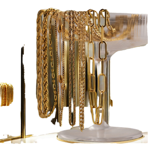 Collana Pendente alla Moda per Donna, Catena Lunga Multistrato in Acciaio Inossidabile Dorato con Ciondolo a Cuore, Lunghezza Graduata, Materiale Principale Argento - Product Image 1