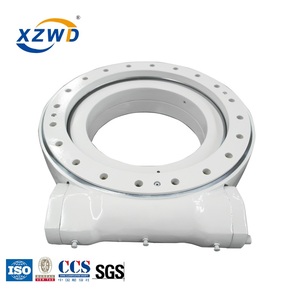 Traqueur solaire SE3 avec moteur 24V DC, entraînement à vis sans fin 10 CV, rapport 62:1 - Product Image 6