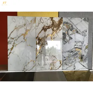 Rumah Putih Mengkilap Emas Foshan Ubin Marmer Vitrifikasi Interior Dinding Klik dan Kunci Vena Emas Keramik Carara Lantai Marmer Ubin