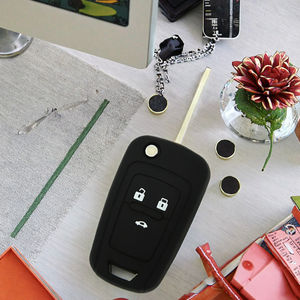 Suministro de fábrica <span class=keywords><strong>Chevrolet</strong></span> Cruze Car Key Cover Plegable Flip Style Silicona Protectora Resistente a los arañazos <span class=keywords><strong>Precio</strong></span> bajo - Product Image 1