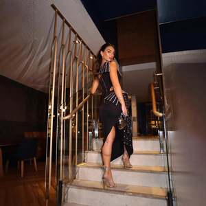 Robe <span class=keywords><strong>de</strong></span> soirée <span class=keywords><strong>de</strong></span> luxe à strass 2026, asymétrique à une épaule, avec découpes à la taille - Product Image 2