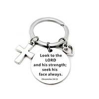 Llavero con colgante de acero inoxidable para llaves, cadena con colgante de cruz, con forma de corazón, con inscripción de la Biblia