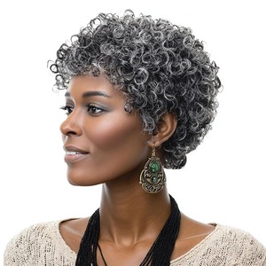 Perruque courte bouclée sans lacet, 100 % cheveux humains véritables, fabriquée à la machine, en gris clair, gris grand-mère - Product Image 2