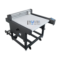 NY6060C Plotter de corte plano de alimentación automática Área de corte máxima 600mmx600mmMáquina cortadora de tela textil Plotter