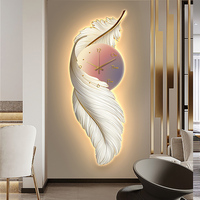 Horloge murale moderne en MDF avec plumes, horloge analogique décorative verticale pour entrée, salon, hall d'hôtel, décoration intérieure