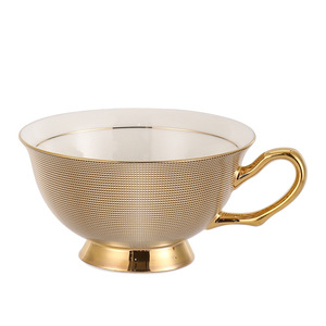 Tasses à café en céramique minimalistes de style européen, haut de gamme, élégantes, pour <span class=keywords><strong>la</strong></span> <span class=keywords><strong>maison</strong></span>, service à thé anglais, cadeau - Product Image 5