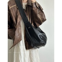 Sac à main fourre-tout en PU froissé de veste marron en détresse léger de luxe avec doublure en coton fermeture éclair élégante pour une tenue de ton neutre