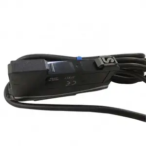 最优惠的价格GQ-S18光纤传感器E3X-HD11原装放大器