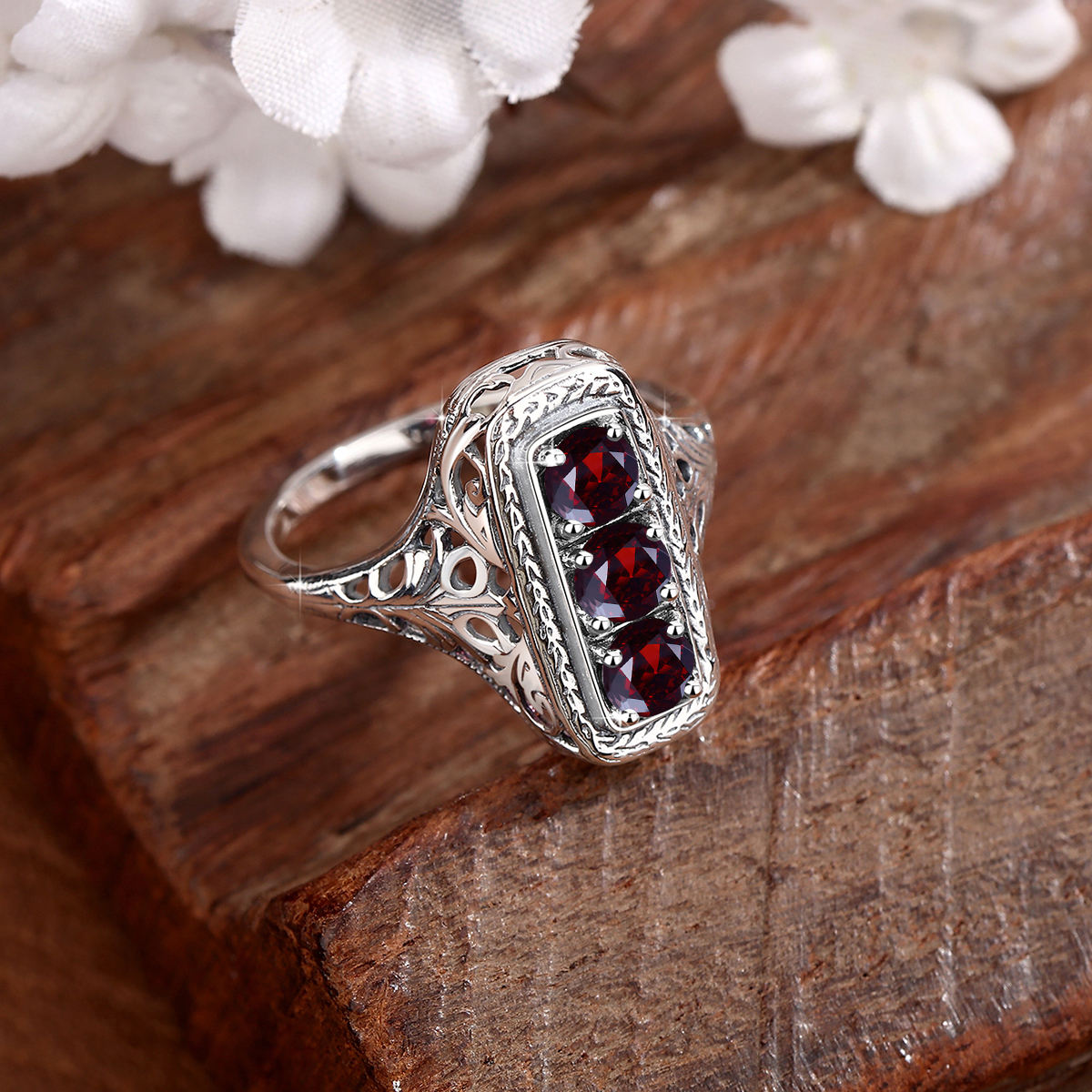 Vintage Stone Garnet Silver Ring 925 Sterling Silver
