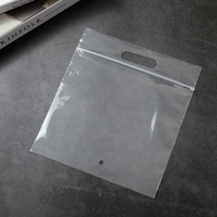 Logo personnalisé Eva Pvc Cpe PE Vêtements Sacs à fermeture éclair Vêtements en plastique transparent à fermeture éclair Poly Sacs givrés avec poignée