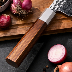 Ensemble de couteaux de <span class=keywords><strong>chef</strong></span> japonais avec couteau à viande tranchant en acier Damas VG10 martelé à la main, manche de luxe en bois de rose - Product Image 3
