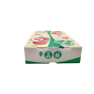 Caisses en plastique pour fruits et légumes, respirantes, empilables, transport en chaîne du froid, taille, couleur et matériau personnalisables - Product Image 1