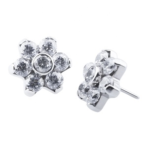 Nuovissimo <span class=keywords><strong>Piercing</strong></span> Labret in Titanio F136 con Zirconi, Orecchini a Perno per <span class=keywords><strong>Donna</strong></span>, Gioielli per <span class=keywords><strong>Piercing</strong></span> - Product Image 1