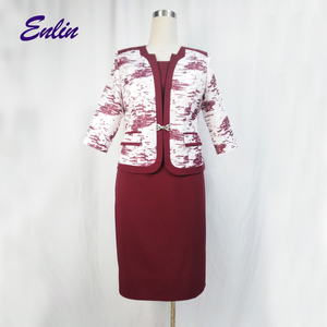 Trajes Profesionales Elegantes para Mujer con MOQ Bajo y Variedad de Colores - Product Image 3