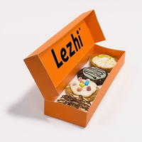 Boîtes en carton biodégradables personnalisées avec couvercle rabattable rose imprimé pour pâtisseries, biscuits et donuts de la marque OEM Cake Shop Crumbl