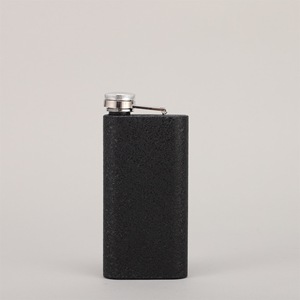 Flacon carré portable de 5 oz en acier inoxydable 304 de qualité alimentaire pour whisky, vodka, vin, sublimation, gourde de hanche noire pour l'extérieur - Product Image 3