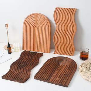 Plateau de <span class=keywords><strong>planche</strong></span> <span class=keywords><strong>à</strong></span> <span class=keywords><strong>pain</strong></span> en bois ondulé d'eau scandinave, maison en bois de hêtre, rangement d'aromathérapie, plateau <span class=keywords><strong>à</strong></span> thé de l'après-midi, assiette <span class=keywords><strong>à</strong></span> dîner - Product Image 1