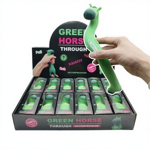 Nouveauté : Jouet animal en caoutchouc souple de haute qualité, extensible, anti-stress, cheval vert amusant, pour les 14 ans et plus - Product Image 3