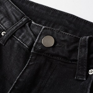 กางเกงยีนส์สไตล์อเมริกันขาดๆ เซอร์ๆ ทันสมัย สำหรับผู้ชาย ทรงเข้ารูป ยืดหยุ่นได้ พร้อมส่ง - Product Image 6