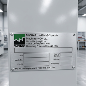 Targhetta Personalizzata in Alluminio Anodizzato con Serigrafia a Lunga Durata per Macchinari - Product Image 2